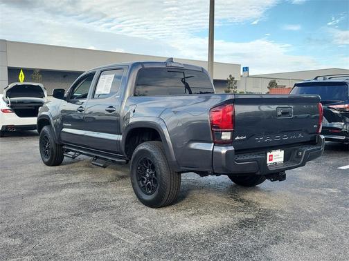2022 Toyota Tacoma SR5