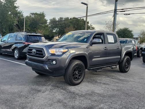 2022 Toyota Tacoma SR5
