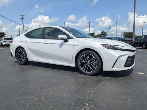2025 Toyota Camry XLE