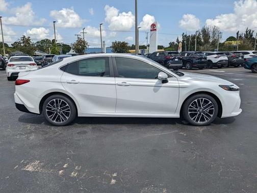 2025 Toyota Camry XLE