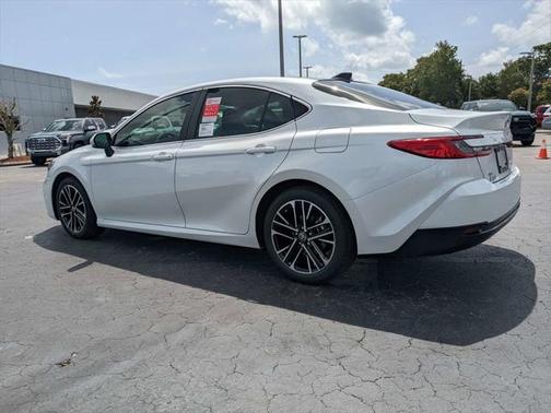 2025 Toyota Camry XLE