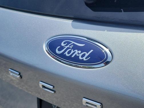 Iconic Silver Metallic 2023 Ford Escape ST-Line