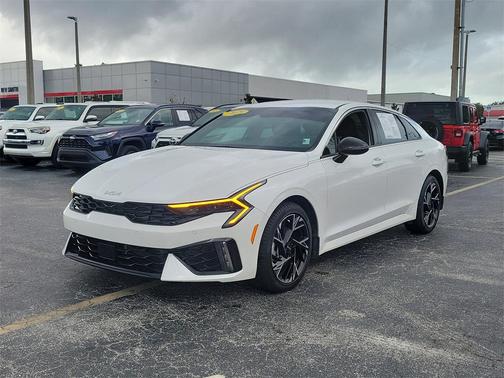 2025 Kia K5 GT-Line