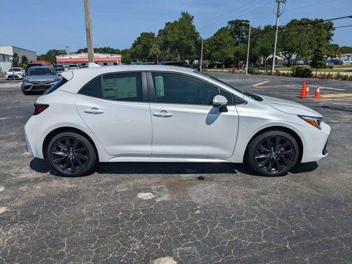 2025 Toyota Corolla XSE