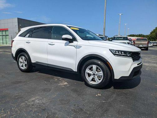2023 Kia Sorento LX