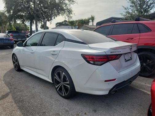 2021 Nissan Sentra SR