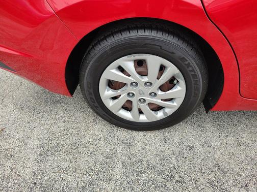 Calypso Red 2020 Hyundai ELANTRA SE