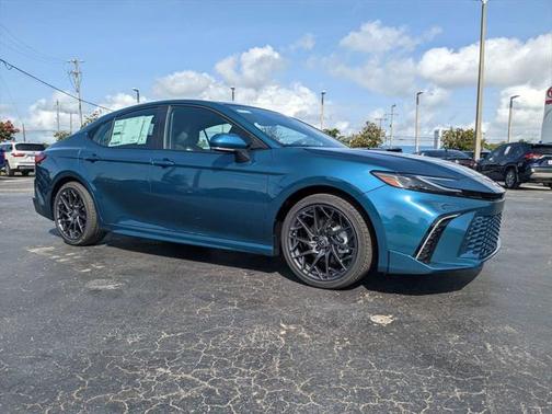 2025 Toyota Camry XSE