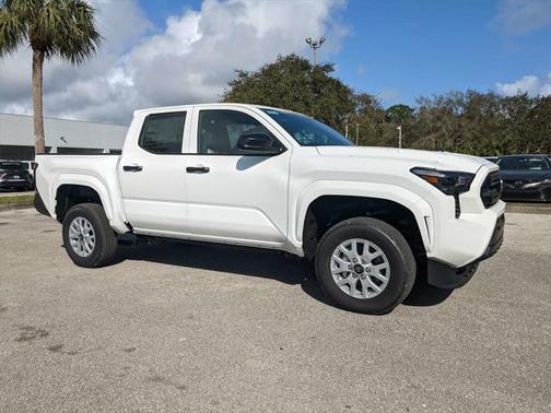 2025 Toyota Tacoma SR