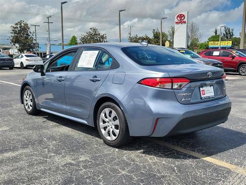 2023 Toyota Corolla LE