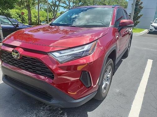 2022 Toyota RAV4 XLE