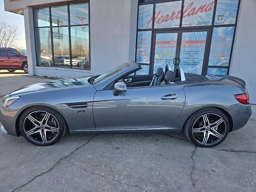 2020 Mercedes-Benz SLC 300 Base
