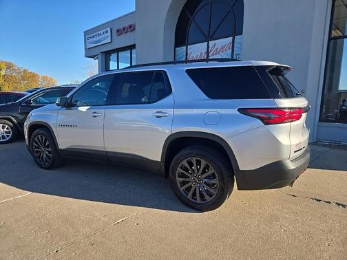 2022 Chevrolet Traverse RS