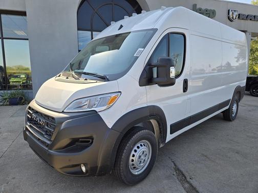 2025 RAM ProMaster 2500 Tradesman
