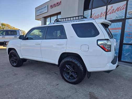 2018 Toyota 4Runner SR5