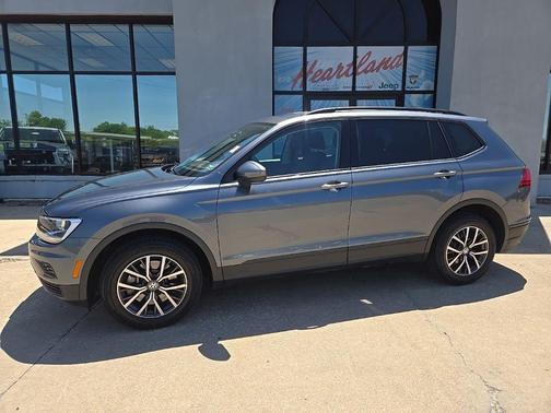 Platinum Gray Metallic 2021 Volkswagen Tiguan 2.0T S