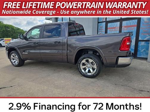 Granite Crystal Metallic Clear-Coat Exterior Paint 2026 RAM 1500 Big Horn/Lone Star