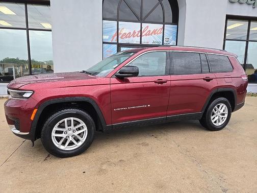 2022 Jeep Grand Cherokee L Laredo