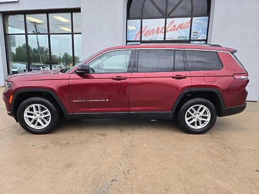 2022 Jeep Grand Cherokee L Laredo