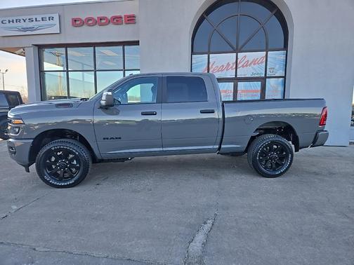 2026 RAM 2500 Big Horn Crew Cab 4x4 6'4' Box