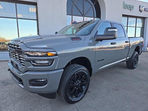 2026 RAM 2500 Big Horn Crew Cab 4x4 6'4' Box