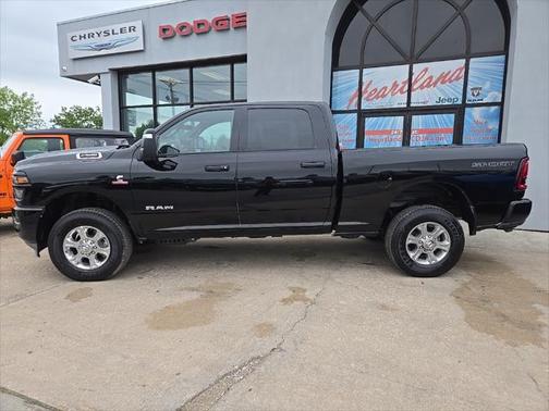 2025 RAM 2500 Big Horn Crew Cab 4x4 6'4' Box