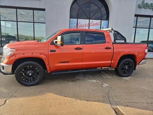 2018 Toyota Tundra SR5