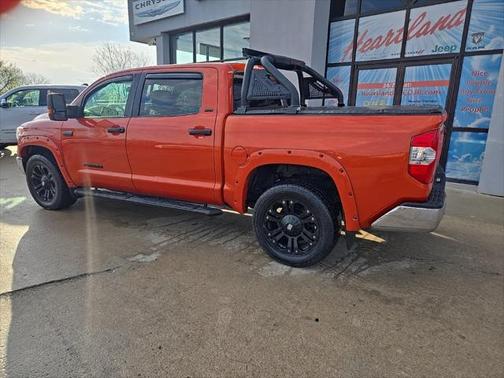 2018 Toyota Tundra SR5