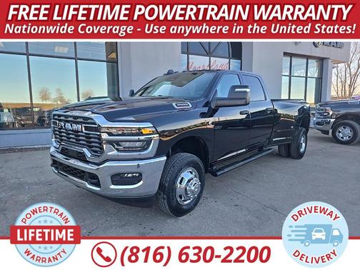 2026 RAM 3500 Tradesman Crew Cab 4x4 8' Box