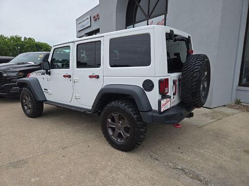 Bright White Clearcoat 2018 Jeep Wrangler JK Unlimited Rubicon