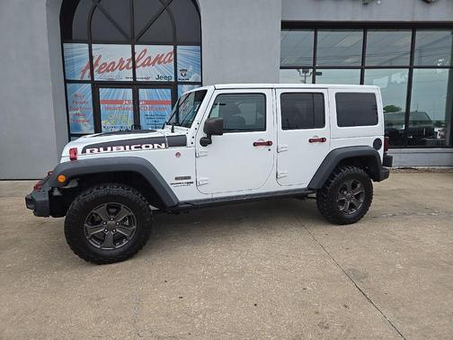 Bright White Clearcoat 2018 Jeep Wrangler JK Unlimited Rubicon