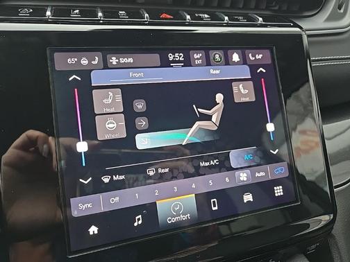 2022 Jeep Grand Cherokee L Laredo