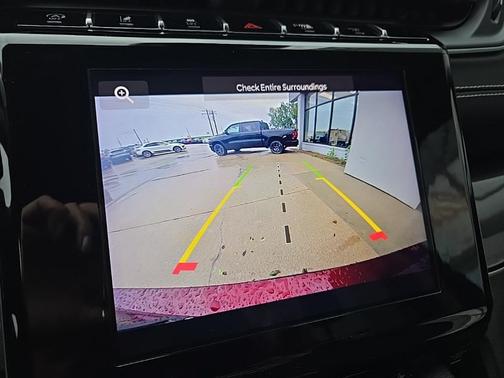 2022 Jeep Grand Cherokee L Laredo