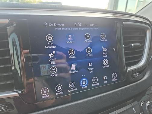 2017 Chrysler Pacifica Touring-L