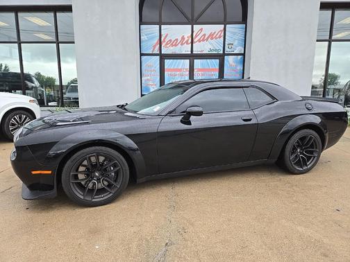 2022 Dodge Challenger R/T Scat Pack Widebody