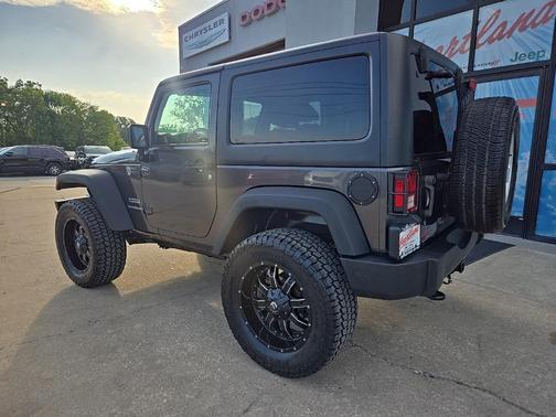 2017 Jeep Wrangler Sport