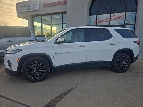 2022 Chevrolet Traverse RS
