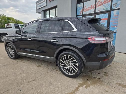 2020 Lincoln Nautilus Reserve