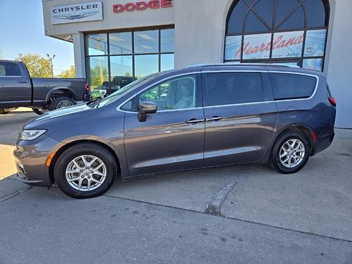 2021 Chrysler Pacifica Touring L