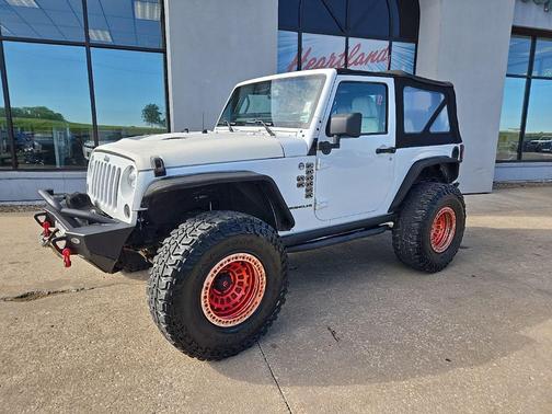 Bright White Clearcoat 2017 Jeep Wrangler Rubicon