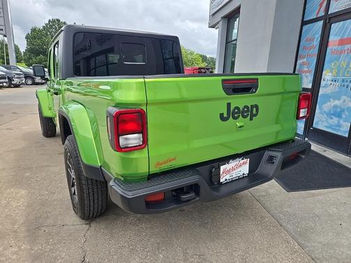 2025 Jeep Gladiator Sport S