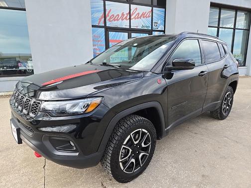 2024 Jeep Compass Trailhawk