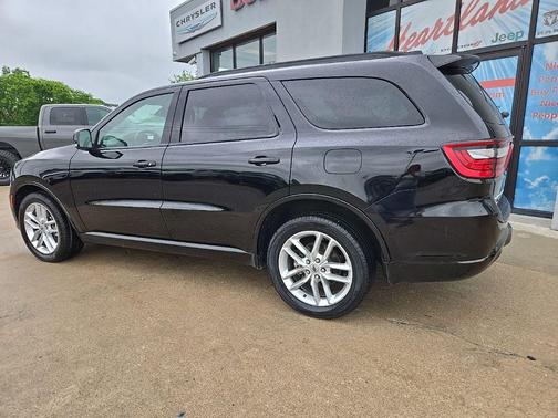DB Black Crystal Clearcoat 2024 Dodge Durango GT Plus
