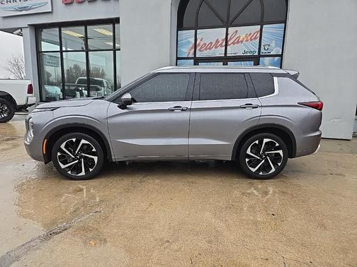 2022 Mitsubishi Outlander SEL 2.5 2WD