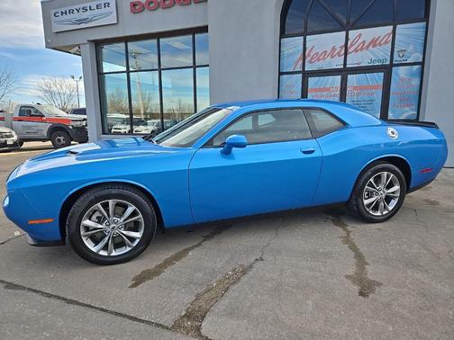 2023 Dodge Challenger SXT