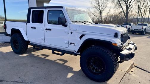 2025 Jeep Gladiator Sport S