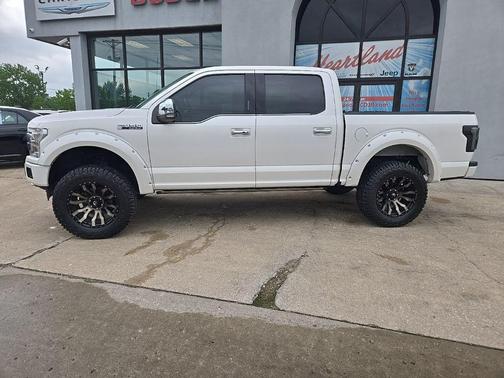 White Platinum Metallic Tri-Coat 2019 Ford F-150 Platinum