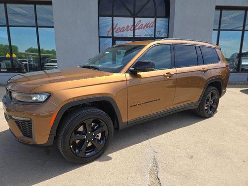 Copper Shino Metallic Clear-Coat Exterior Paint 2026 Jeep Grand Cherokee Limited