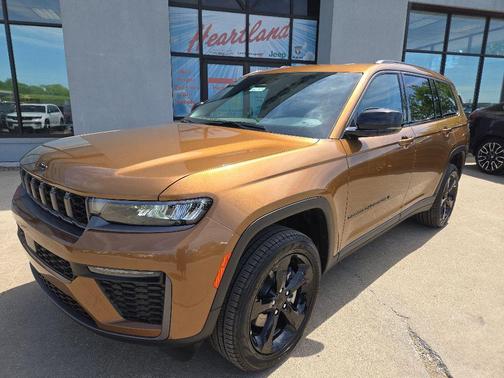 Copper Shino Metallic Clear-Coat Exterior Paint 2026 Jeep Grand Cherokee Limited