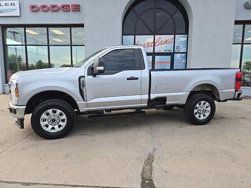 2024 Ford F-350 XLT